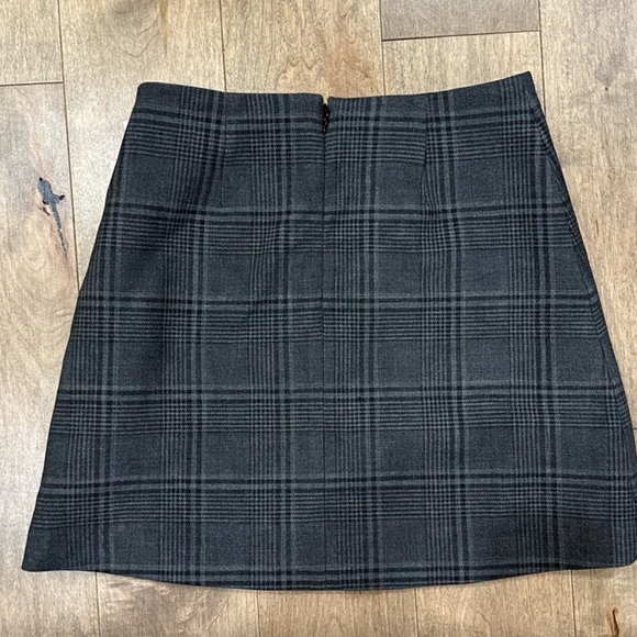 Aritzia Wilfred Plaid Mini Skirt - Picture 3 of 4